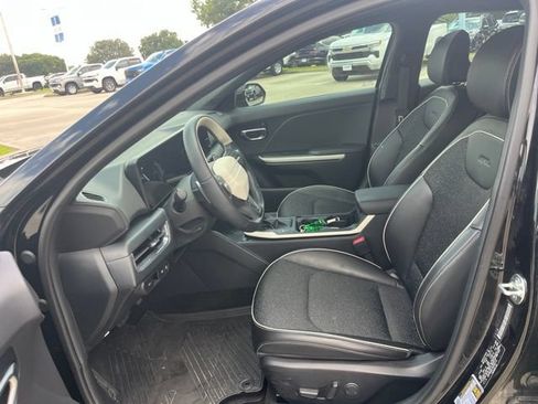 Used 2025 Kia K4 GT-Line FWD image 14