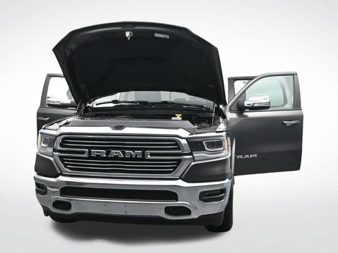 Used 2022 RAM 1500 Laramie AWD/4WD image 38