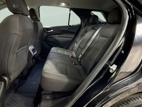 Used 2021 Chevrolet Equinox LT image 29