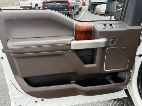 Used 2022 Ford F350 King Ranch w/ King Ranch Ultimate Package image 11