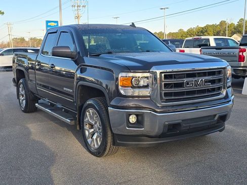 Used 2015 GMC Sierra 1500 SLE w/ SLE Value Package image 7