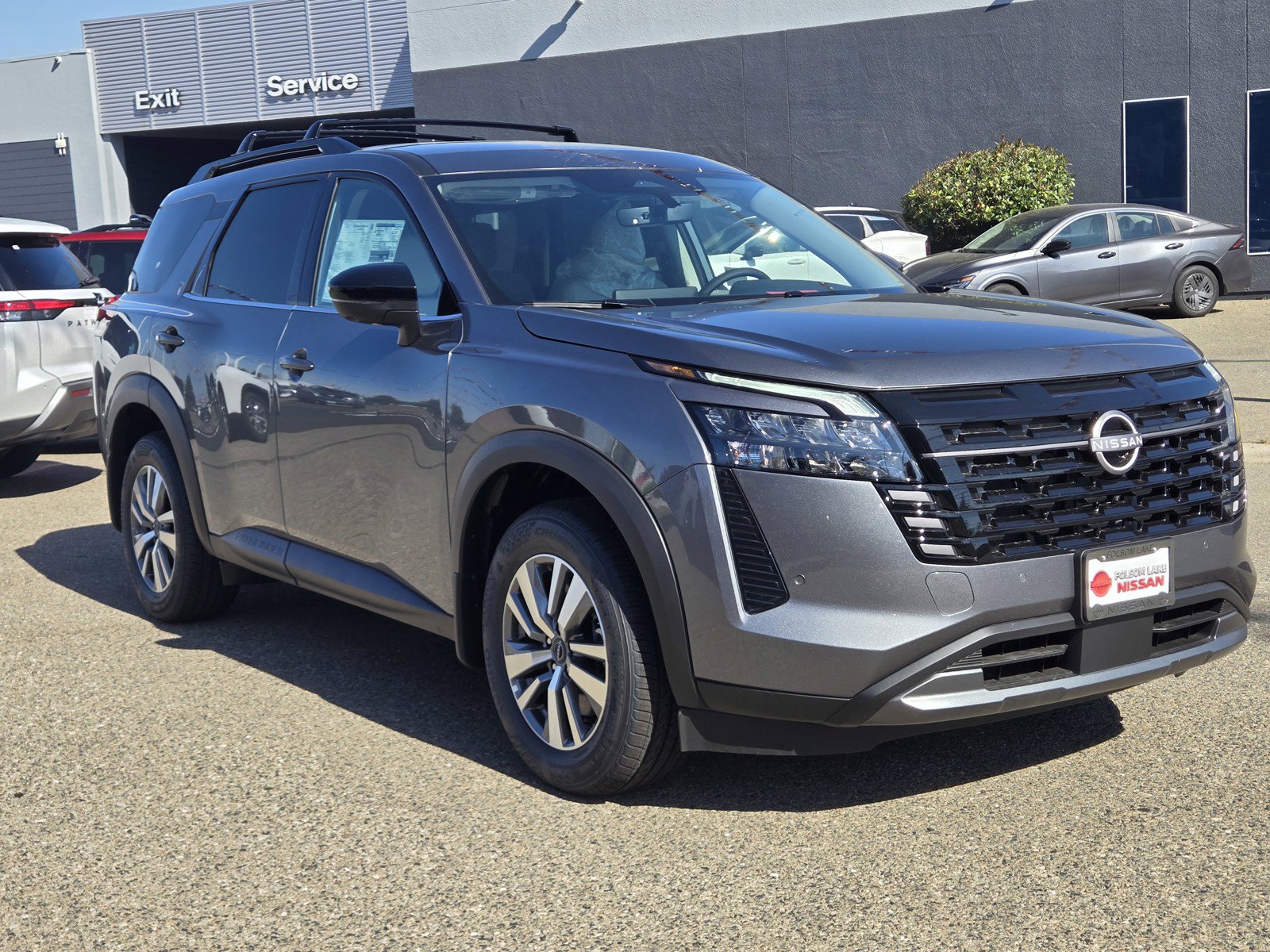 New 2026 Nissan Pathfinder SL AWD/4WD image 1