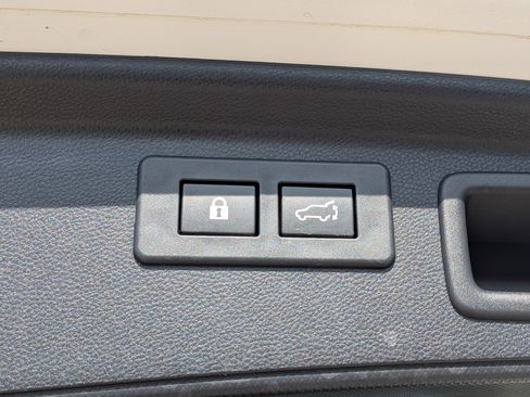 Used 2022 Subaru Forester Premium w/ Popular Package #1 AWD/4WD image 14