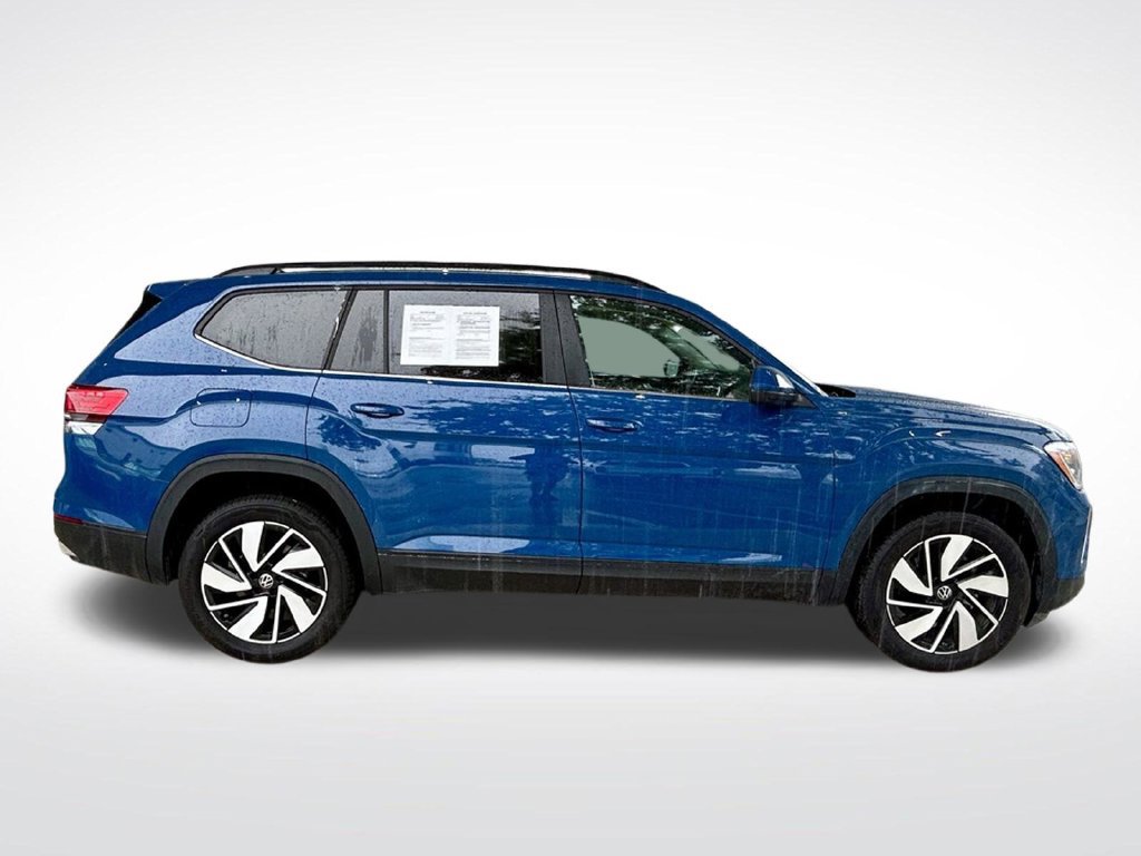 Used 2026 Volkswagen Atlas SE FWD image 4