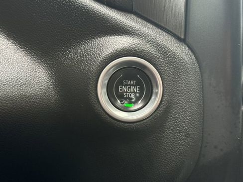 Used 2021 GMC Sierra 1500 AT4 w/ AT4 Premium Package image 24