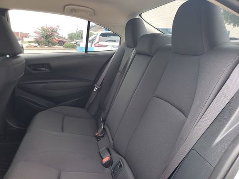 Used 2024 Toyota Corolla LE FWD image 9