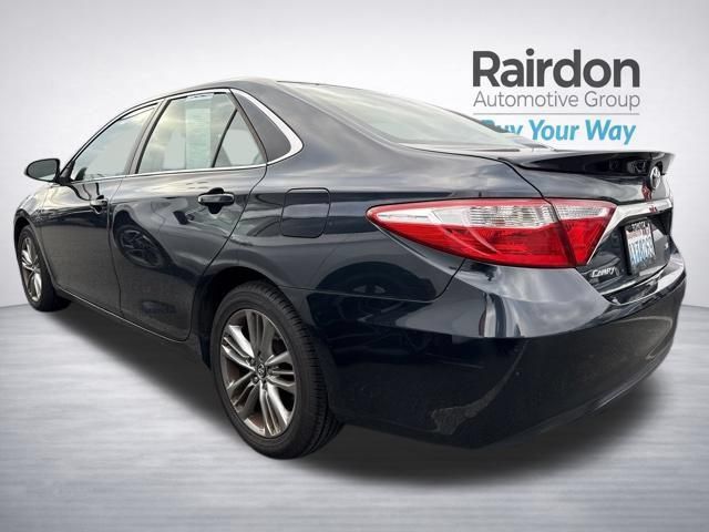 Used 2015 Toyota Camry SE FWD image 10