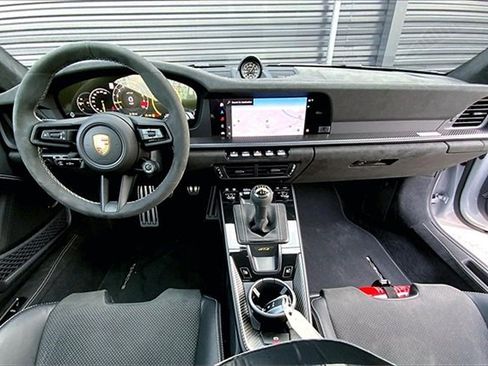 Used 2025 Porsche 911 GT3 image 6