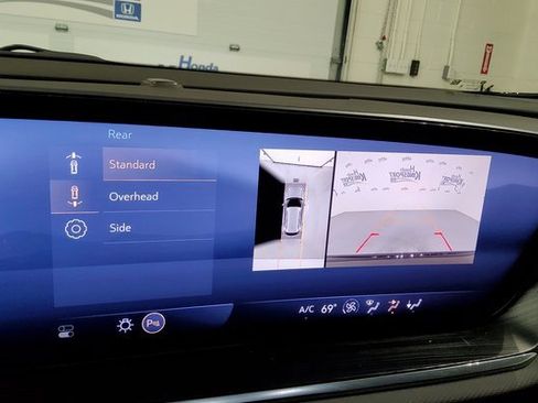 Used 2024 Buick Envision Preferred image 27