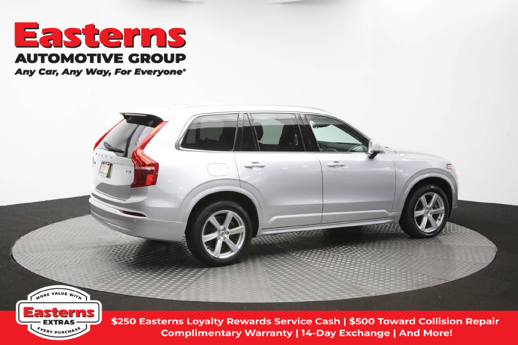 Used 2022 Volvo XC90 T5 Momentum AWD/4WD image 45