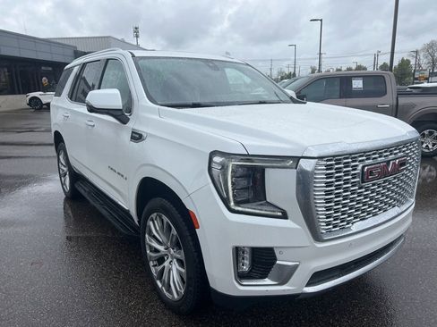 Used 2022 GMC Yukon Denali AWD/4WD image 4