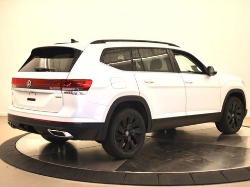 New 2026 Volkswagen Atlas SE AWD/4WD image 3