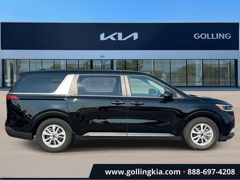 Certified 2024 Kia Carnival LX FWD image 2