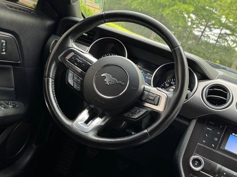 Used 2019 Ford Mustang GT w/ GT Performance Package RWD image 14