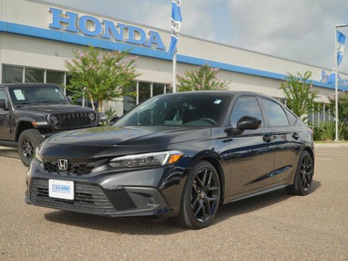 Used 2018 Honda Civic EX image 1