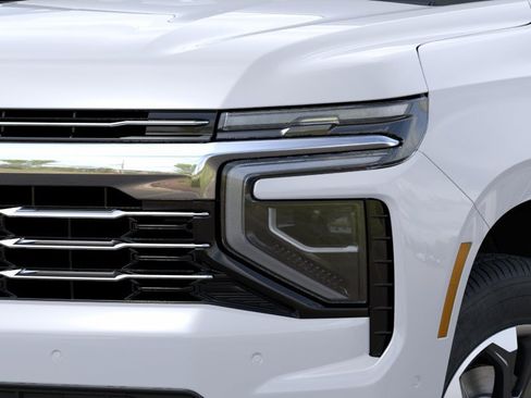 New 2026 Chevrolet Suburban LT w/ Comfort Package RWD image 34