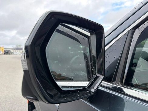 Used 2021 GMC Yukon Denali RWD image 28