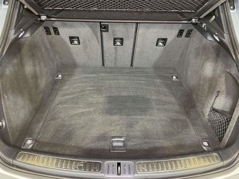 Used 2021 Porsche Macan image 20