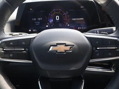 New 2026 Chevrolet Equinox LT w/ Safety and Technology Package FWD image 21