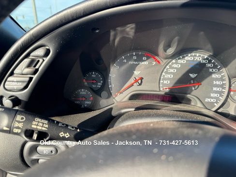 Used 2000 Chevrolet Corvette Convertible w/ Memory Pkg image 22