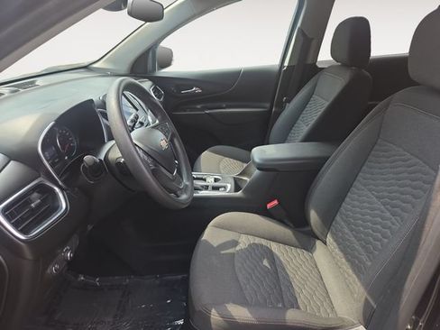 Used 2021 Chevrolet Equinox LT FWD image 9