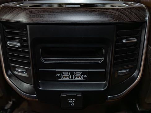 Used 2025 RAM 3500 Laramie w/ Max Tow Package image 27