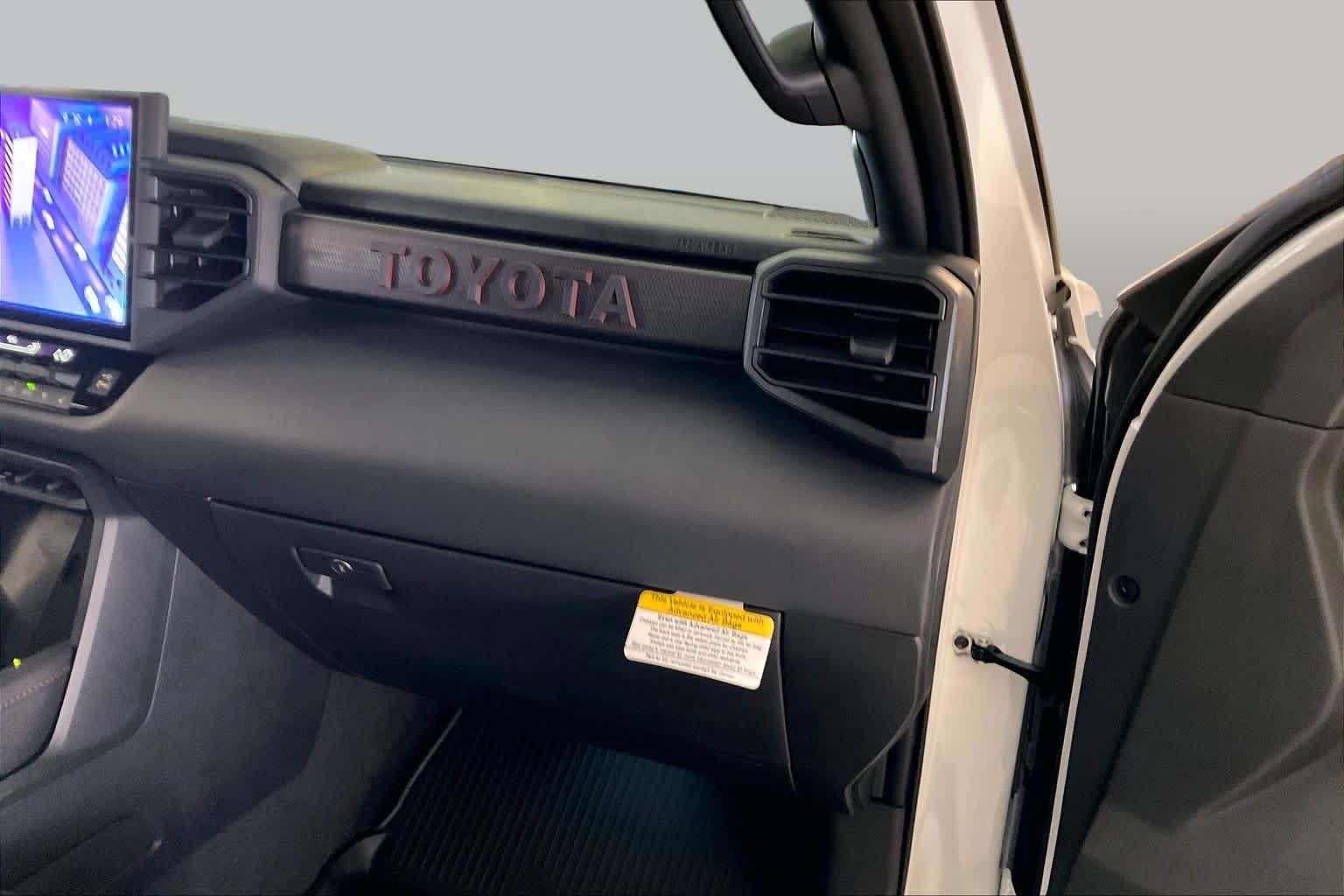 Used 2026 Toyota Sequoia TRD Pro AWD/4WD image 33