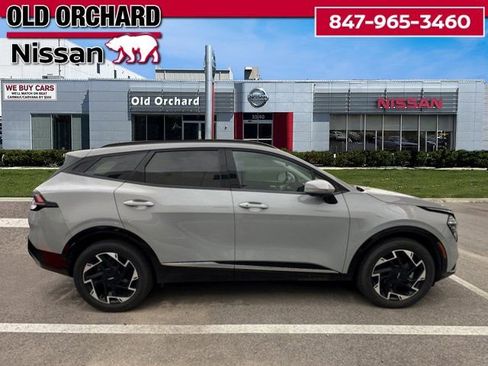 Used 2023 Kia Sportage SX image 5