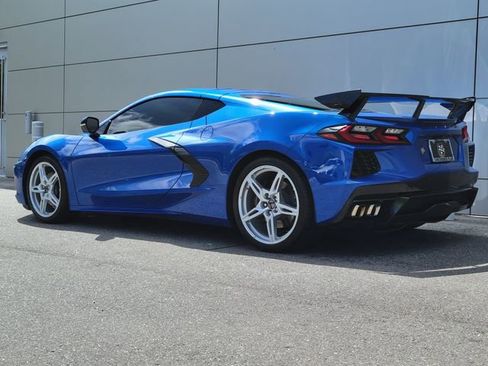Used 2023 Chevrolet Corvette Stingray Coupe w/ 1LT RWD image 3