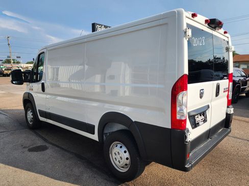Used 2021 RAM ProMaster 2500 image 5