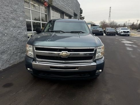 Used 2009 Chevrolet Silverado 1500 LT w/ Power Pack Plus image 3