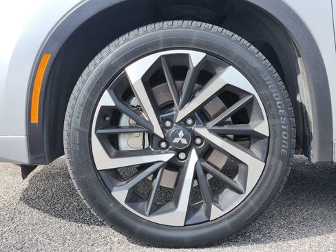 Used 2024 Mitsubishi Outlander SEL FWD image 7