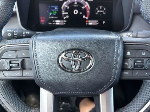 New 2026 Toyota Tundra Platinum w/ TRD Off-Road Package AWD/4WD image 23