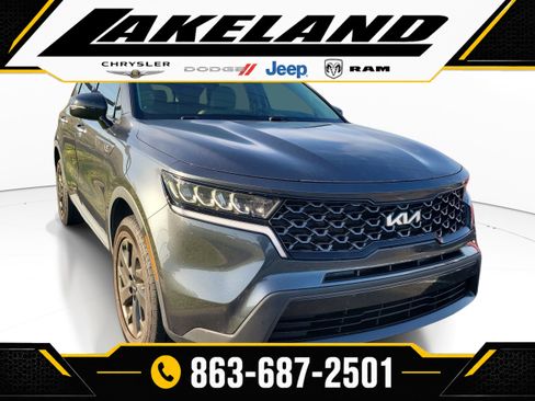 Used 2022 Kia Sorento S AWD/4WD image 1