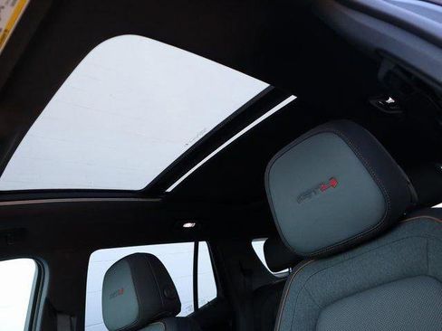 New 2026 GMC Terrain AT4 w/ Convenience Package III image 46