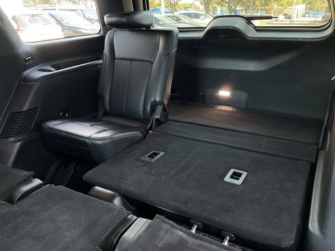 Used 2019 Ford Expedition XLT w/ Equipment Group 202A image 19
