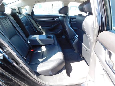 Certified 2018 Honda Accord Touring image 22