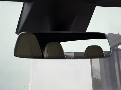 Used 2019 Tesla Model S Performance AWD/4WD image 46
