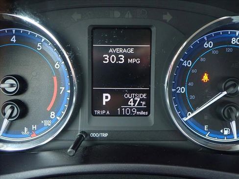 Used 2019 Toyota Corolla LE image 21