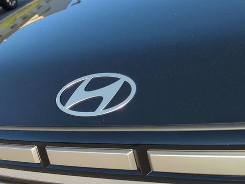 New 2026 Hyundai Santa Fe SEL FWD image 12