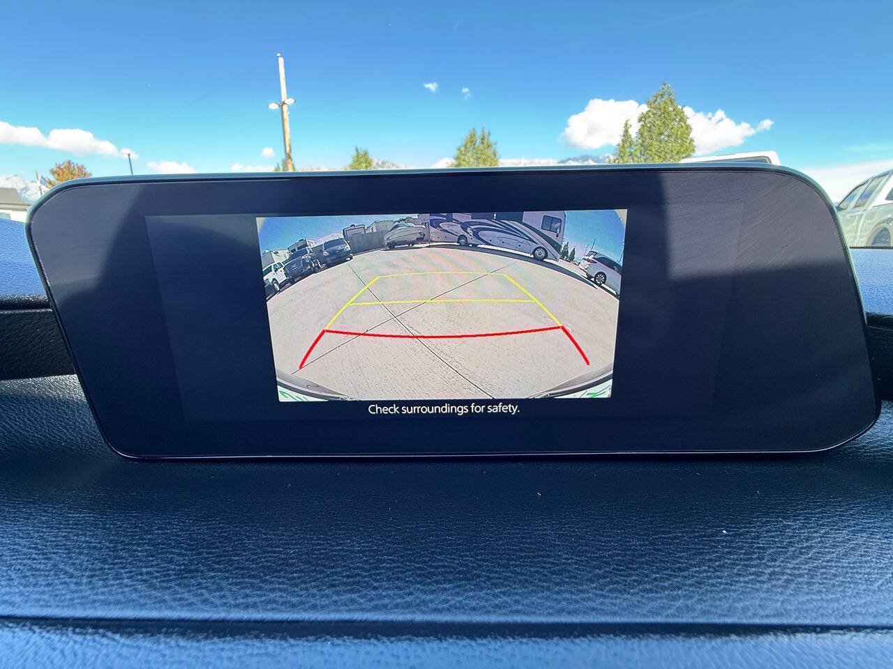 Used 2022 MAZDA MAZDA3 s FWD image 32