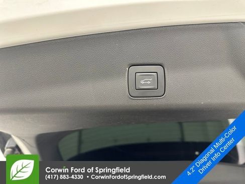 Used 2023 Chevrolet TrailBlazer RS w/ Sun and Liftgate Package image 18