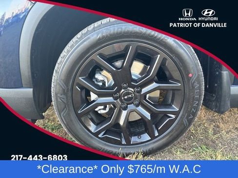 New 2025 Honda Pilot Touring image 28