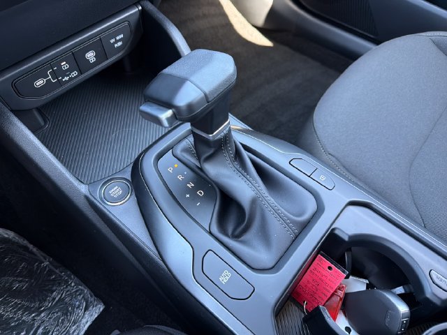 New 2026 Kia K4 FWD image 15