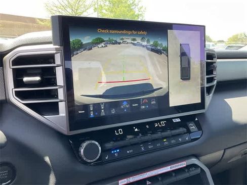 Used 2025 Toyota Tundra Limited image 23