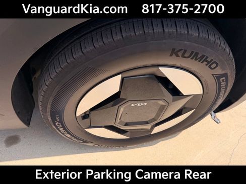 Used 2024 Kia EV9 Wind AWD/4WD image 11