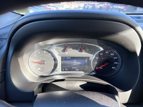 Certified 2024 GMC Terrain SLE image 17