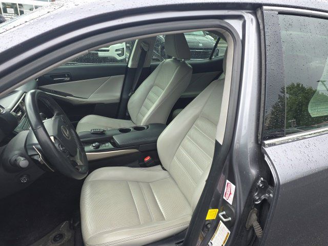 Used 2014 Lexus IS 250 AWD w/ Luxury Package w/Gray Wood image 9
