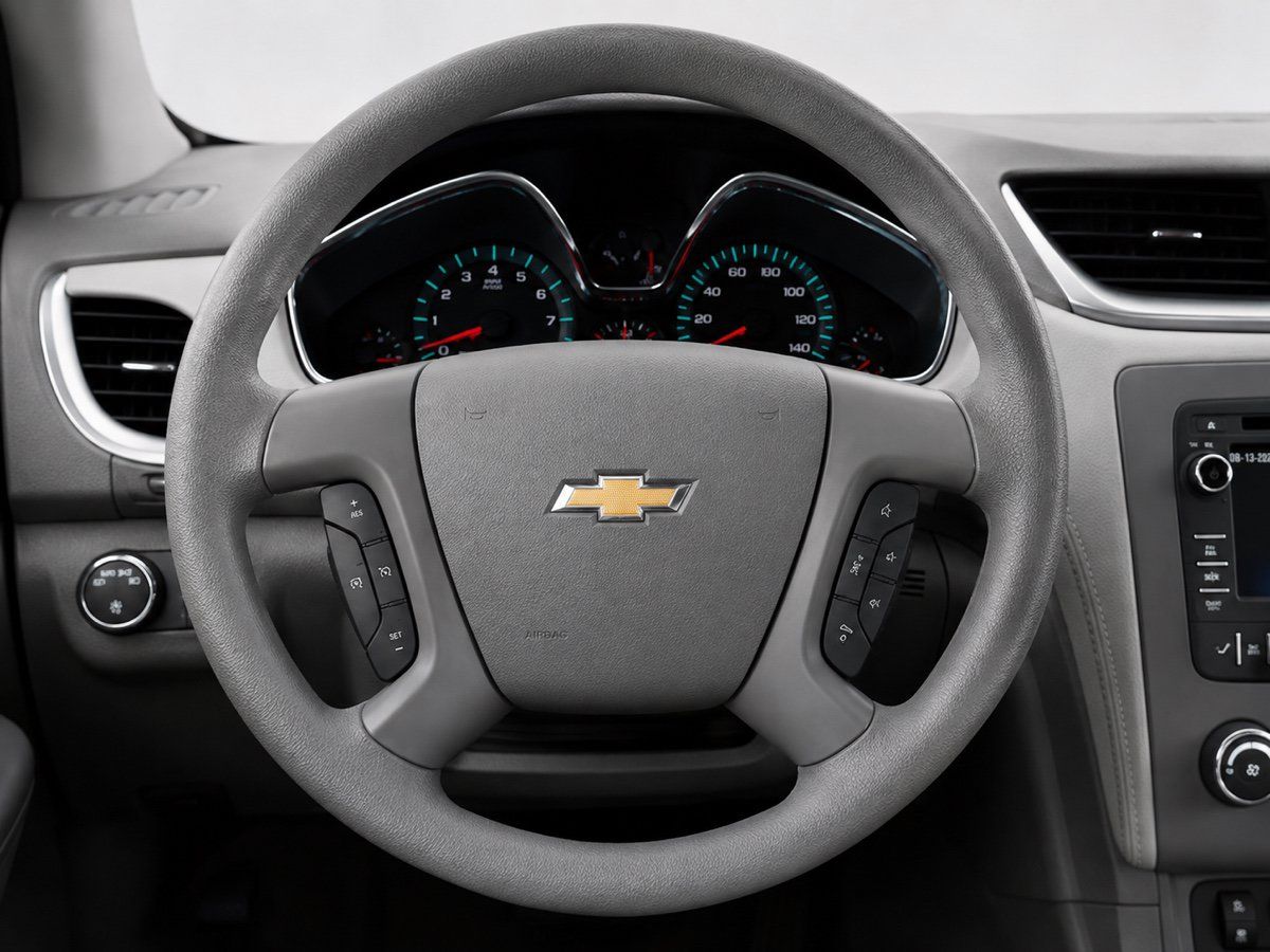 Used 2014 Chevrolet Traverse LS FWD image 13
