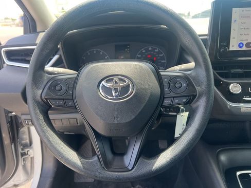 Used 2023 Toyota Corolla LE FWD image 13